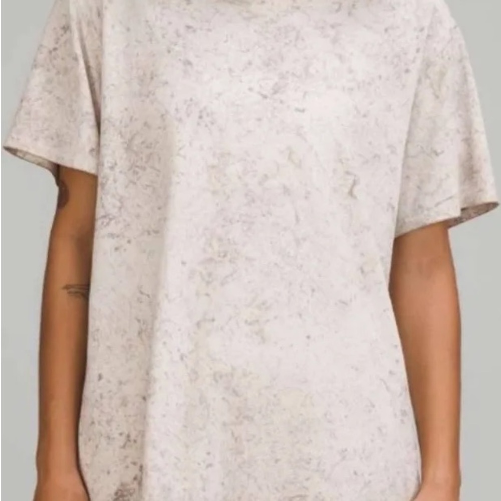 NWOT lululemon All Yours Cirrus Wash tee